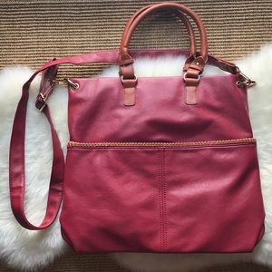 New red crossbody/shoulder bag